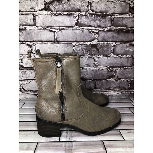 Clarks Metallic Leather Taupe Nevella Devon Zip Ankle Boots Women 7.5M US/38EU - Picture 3 of 16